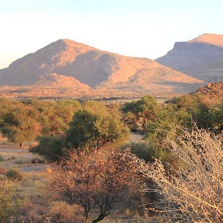 Hohenstein Lodge Usakos المظهر الخارجي الصورة